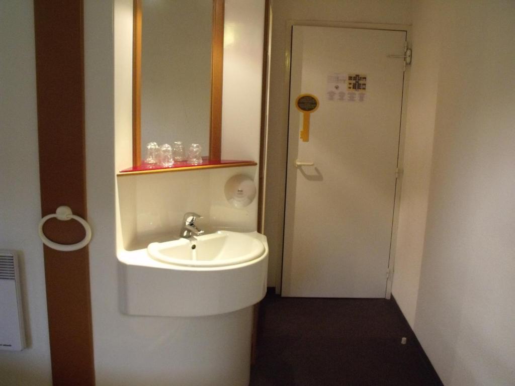Quick Palace Auxerre Monéteau Quarto foto